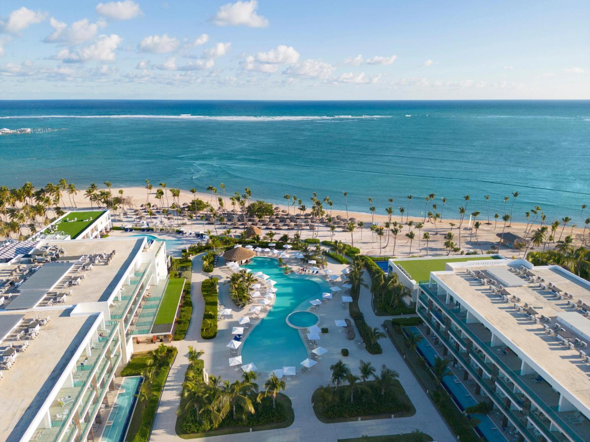 Serenade Punta Cana Beach & Spa Resort Exterior photo