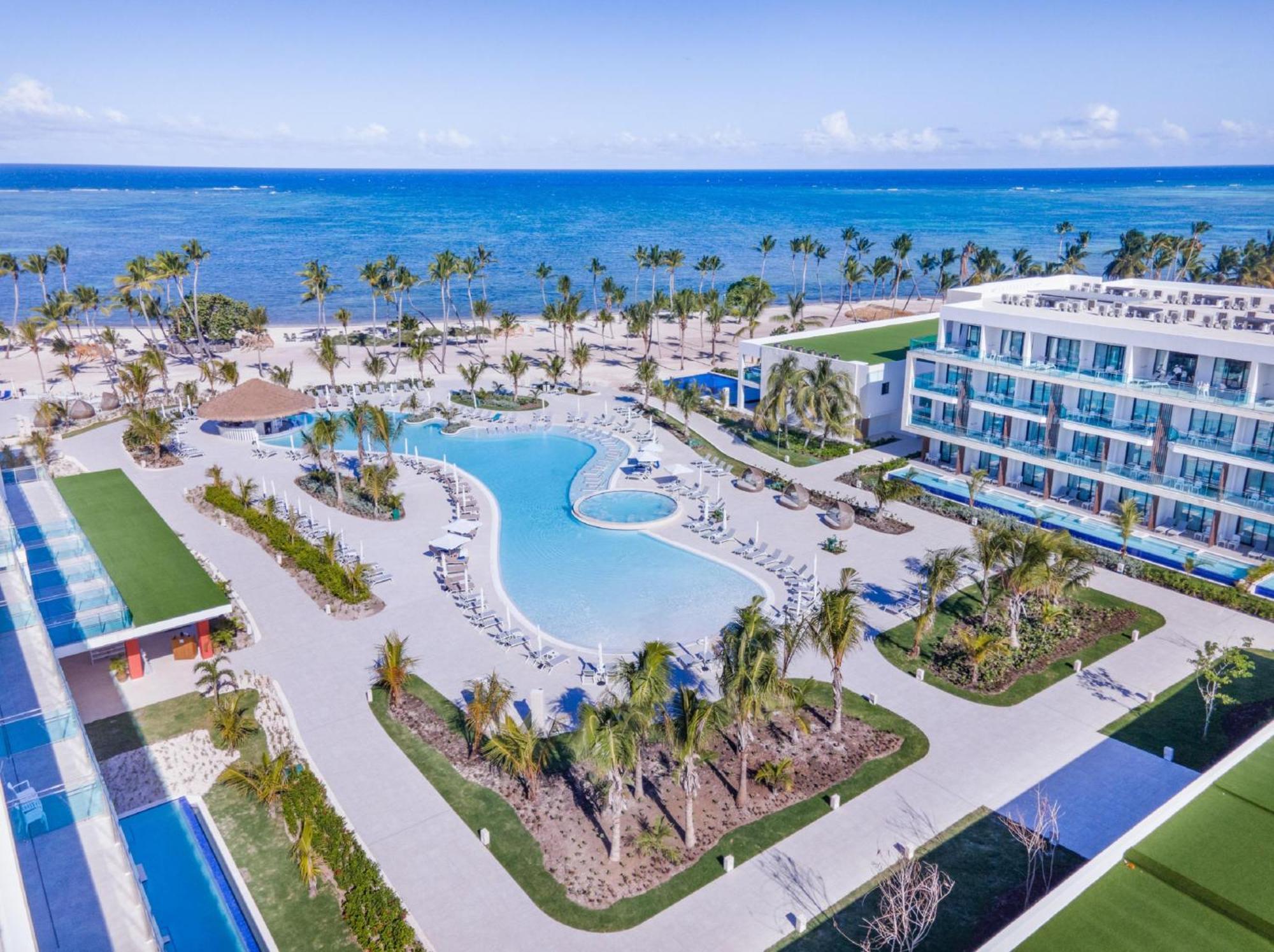 Serenade Punta Cana Beach & Spa Resort Exterior photo